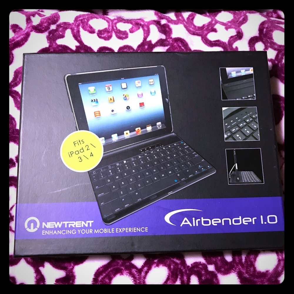 Airbender iPad case with keyboard